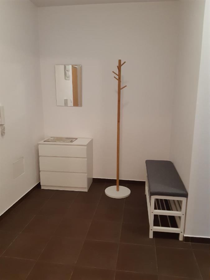 Apartment Park Radouc - 60M2 Mladá Boleslav Dış mekan fotoğraf